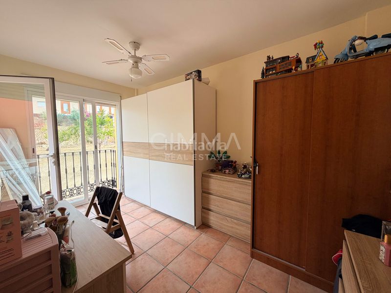 Foto daae0f37-eb73-4c0e-b37d-96d5e2fa13a4. Xalet amb calefacció aparcament piscina a Montebello - Nou Espai Nucia (la)