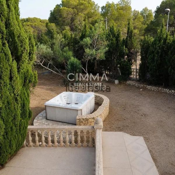 Foto 0e720cd0-fffd-4817-8b41-c6db6129d0a0. Xalet amb aparcament piscina a Barranco Hondo Nucia (la)