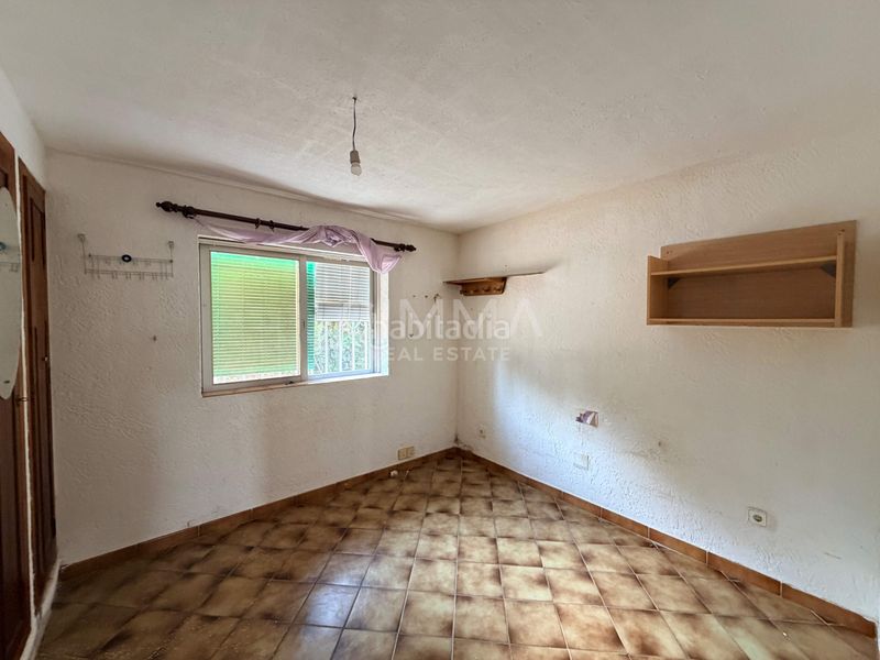 Foto b4ea780d-7934-4e16-be9b-722e3d47b443. Xalet amb aparcament piscina a Barranco Hondo Nucia (la)