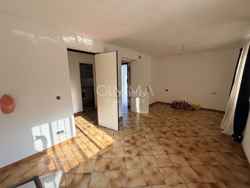 Foto d2167068-cffa-4750-8244-fbcec29f08a9. Xalet amb aparcament piscina a Barranco Hondo Nucia (la)