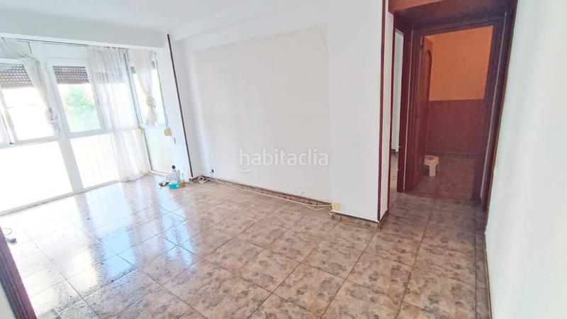Foto aadb8a6a-b439-4722-8023-8d9e1df6f67c. Piso  en Can Serra con 3 habitaciones y ascensor. cocina para reformar. en Hospitalet de Llobregat (L´)
