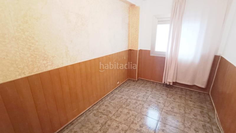 Foto e709a71d-f8e0-4920-aa1d-cc72a3ea5319. Piso  en Can Serra con 3 habitaciones y ascensor. cocina para reformar. en Hospitalet de Llobregat (L´)