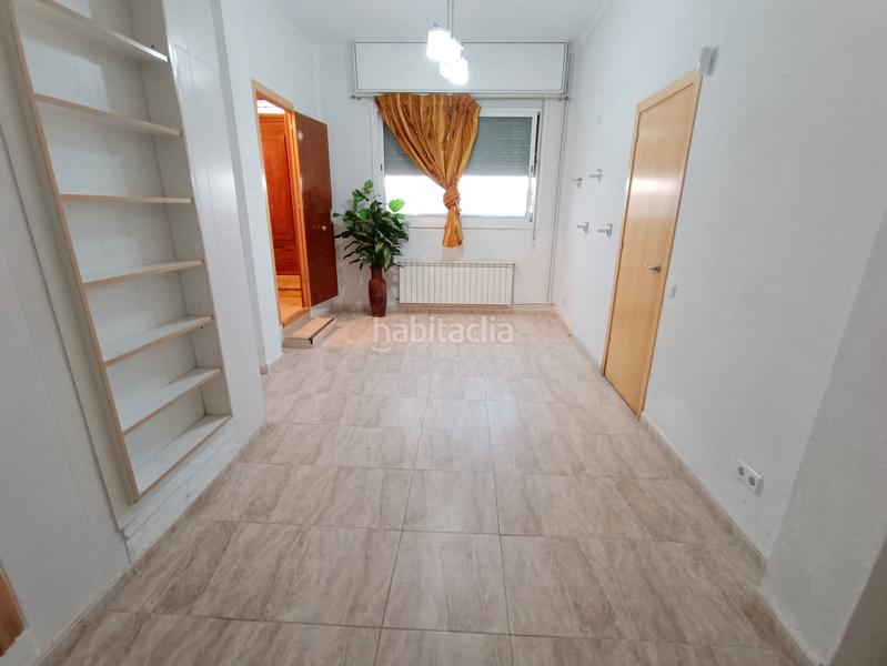 Foto 3a211d46-d42b-4235-b808-582b321530f1. Duplex avec chauffage dans Sistrells Badalona