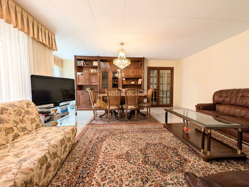 Foto 645dbdc6-52c2-42d3-b6b1-c6d9ecdde822. Pis a Lloreda Badalona