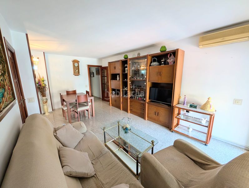 Foto 070331ef-0c8f-40bd-b914-3d570c69d63b. Pis a Llefià Badalona