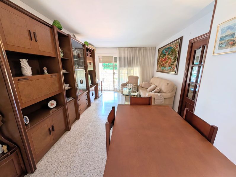 Foto b082ebbc-a20a-4af9-adfd-ef6bd61117bb. Pis a Llefià Badalona