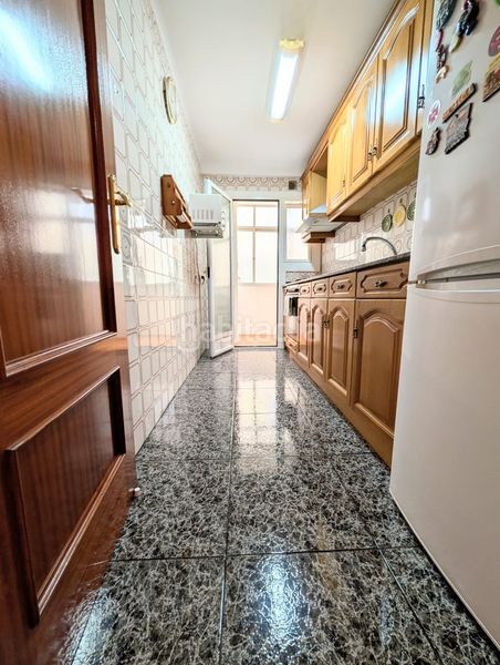 Foto ec09ad1f-8cd3-458f-8e97-9588a928c9af. Pis a Llefià Badalona