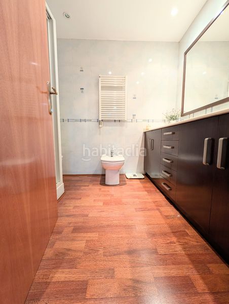 Foto 15f0e0f6-4c78-49a9-9218-c56fc591d649. Maison avec chauffage dans Fondo Santa Coloma de Gramenet