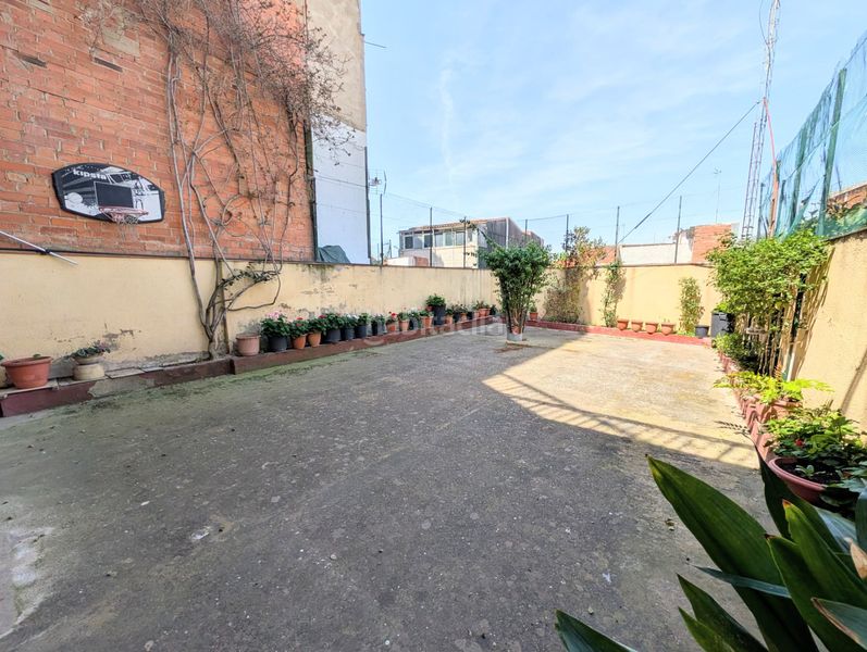 Foto 2516bae7-6090-4abc-a0cc-114d6594258e. Maison avec chauffage dans Fondo Santa Coloma de Gramenet