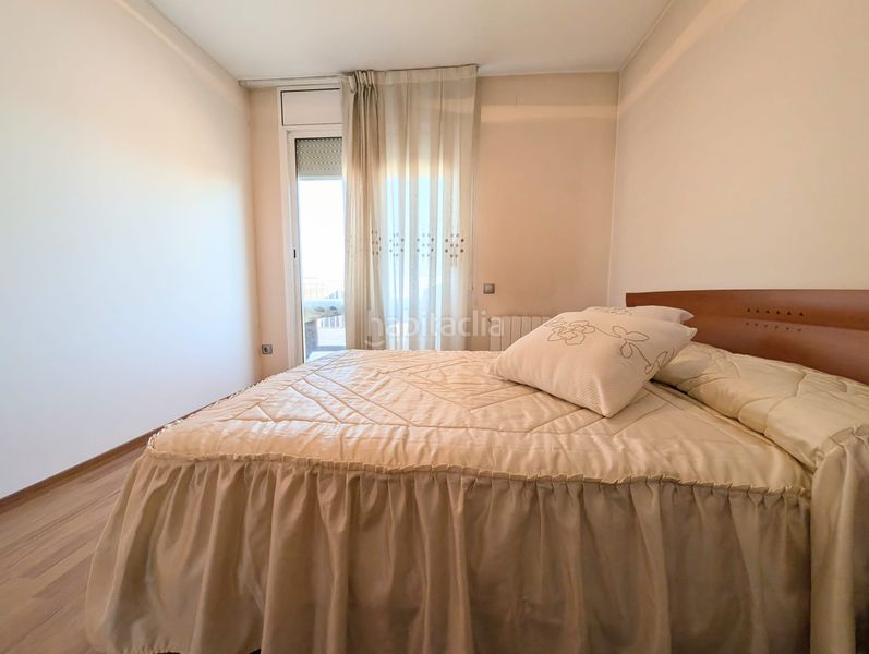 Foto bf9bb93c-f94e-47cd-b8f9-71521c47fd4a. Maison avec chauffage dans Fondo Santa Coloma de Gramenet