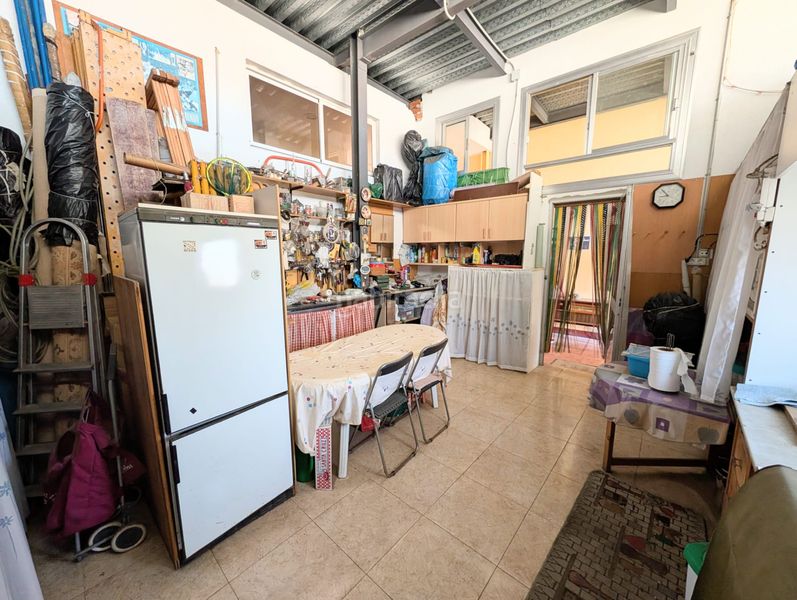 Foto c11a58f3-902d-4f3a-828f-b0e49d0435b3. Maison avec chauffage dans Fondo Santa Coloma de Gramenet
