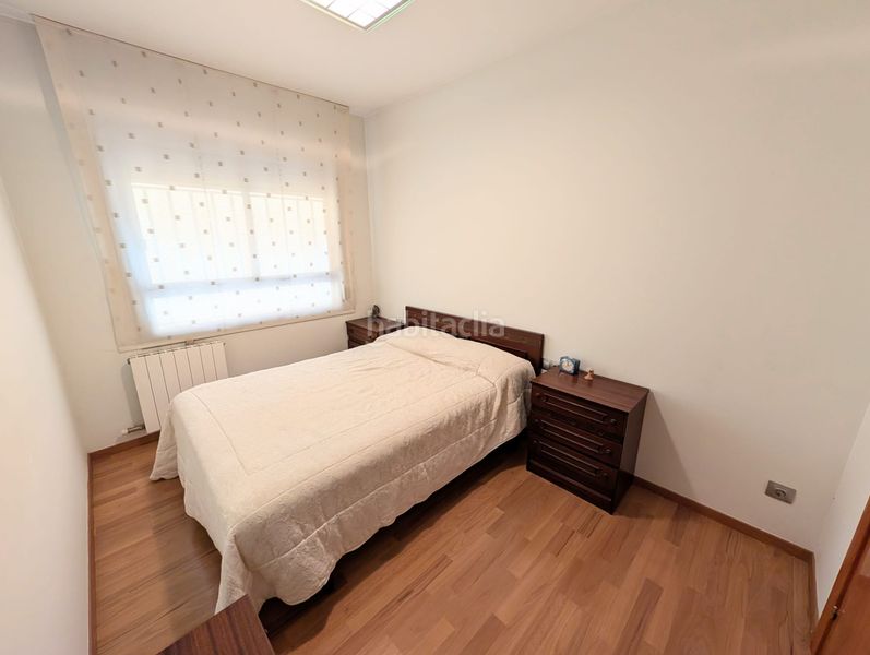 Foto cb114fc0-9ee8-420d-b0ca-68654025c62a. Maison avec chauffage dans Fondo Santa Coloma de Gramenet