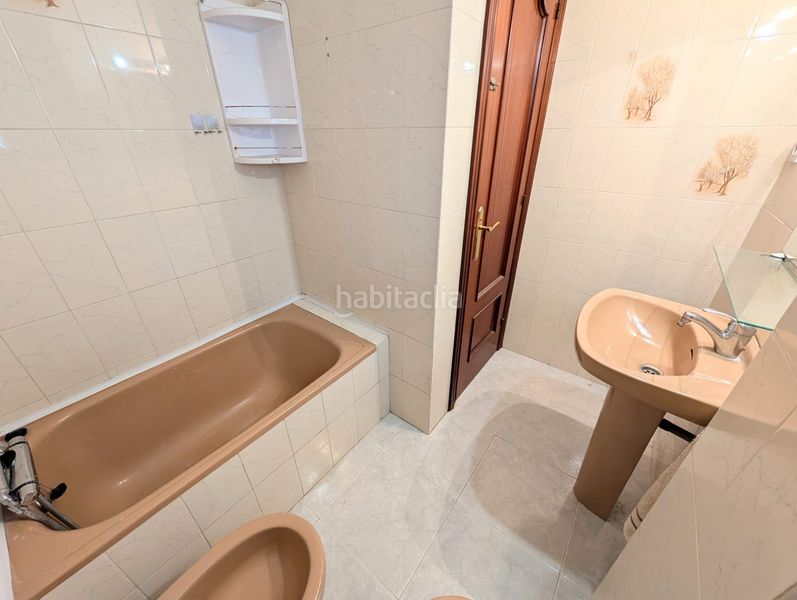 Foto ea321153-88b9-4087-a4e9-6df57bed0cdc. Ático  con ascensor y terraza de 25m2. en Sistrells Badalona