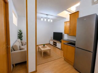 Lloguer Pis  Carrer de marià benlliure. Piso de 4 habitaciones en 2 plantas independientes.