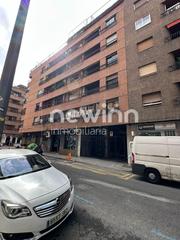 Appartement  Calle trajano. Piso de 2 dormitorios en calle trajano
