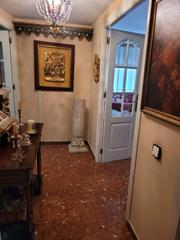 Appartement en Olleras - San Cayetano. Gran piso seorial en esquina