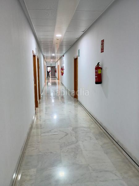 Foto d493cc5d-9f36-4a7b-9b11-5bfb101ede51. Bureau avec parking dans Triana Oeste Sevilla