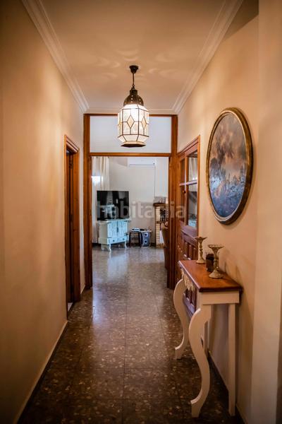 Foto cb1c1276-34d7-4f10-8345-5db42c7479aa. Xalet amb xemeneia piscina a Loreto Espartinas