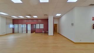 Alquiler Oficina  Isabel colbrand. Se alquila oficina, perfecta para establecer tu negocio de unos