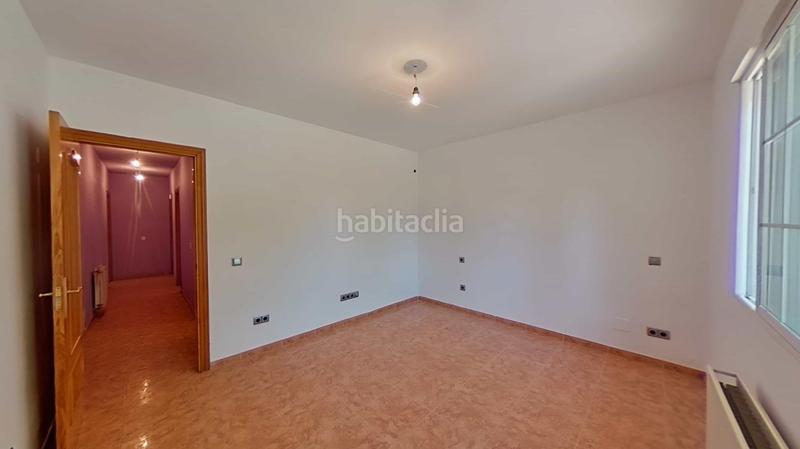 Foto 25e93451-e0b2-4e5f-902a-58701d90d10f. Chalet con riscaldamento parcheggio piscina in Eurovillas Nuevo Baztán