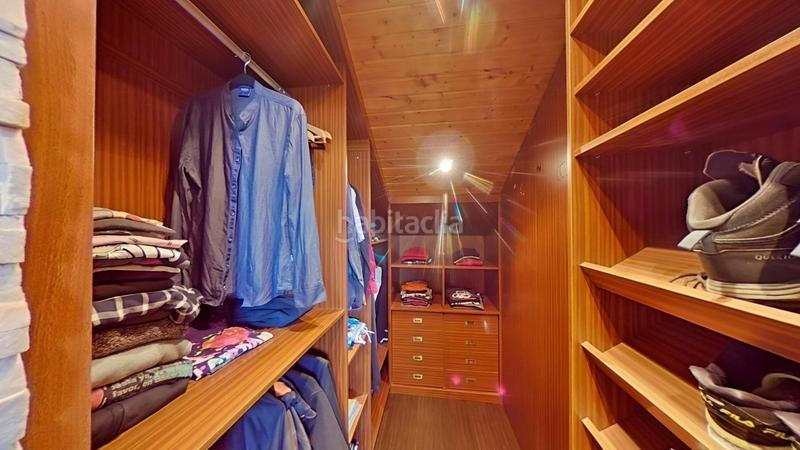 Foto 32c3a761-387a-4eda-99d0-93554ed6d509. Chalet con riscaldamento parcheggio piscina in Eurovillas Nuevo Baztán