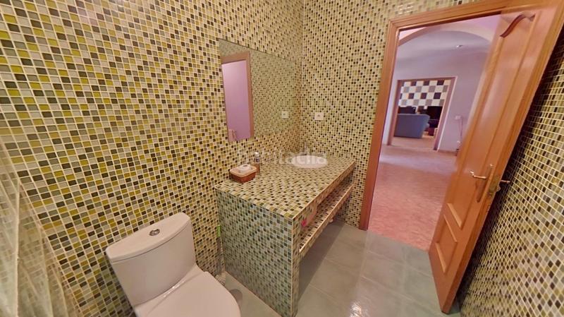 Foto 950cbe18-af87-47bf-aa5f-a8d9d58bf58c. Chalet con riscaldamento parcheggio piscina in Eurovillas Nuevo Baztán