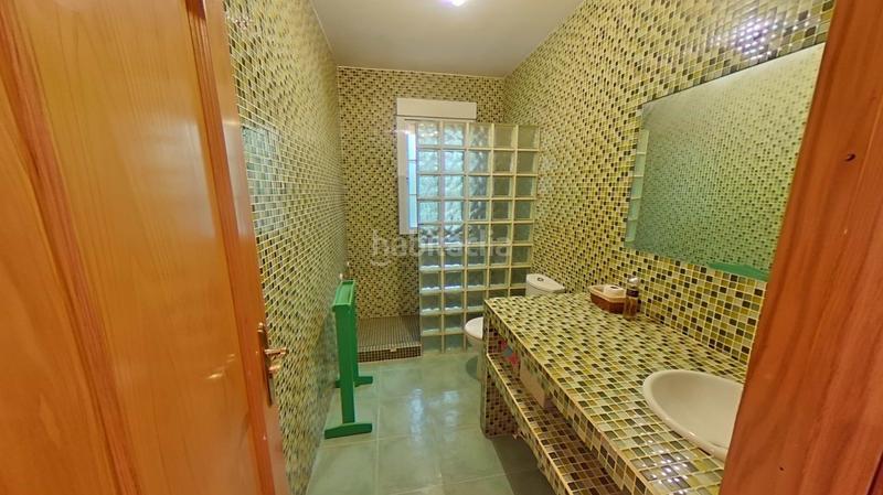 Foto d146756e-02df-4471-abd0-20beeb055183. Chalet con riscaldamento parcheggio piscina in Eurovillas Nuevo Baztán