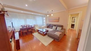Location Appartement  Calle rioja. Disponible!! se alquila precioso piso de tres habitaciones con a
