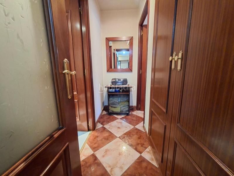 Foto 8c626f8e-fc3e-43ff-bdcd-e0f0b7f58614. Appartamento con riscaldamento parcheggio in Palomeras Sureste Madrid