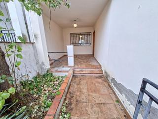 Maison jumelée  Calle juan i de castilla. Acogedor adosado en el puente del arzobispo  oportunidad única