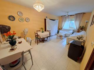 Casa a schiera  Calle juan i de castilla. Acogedor adosado en el puente del arzobispo  oportunidad única