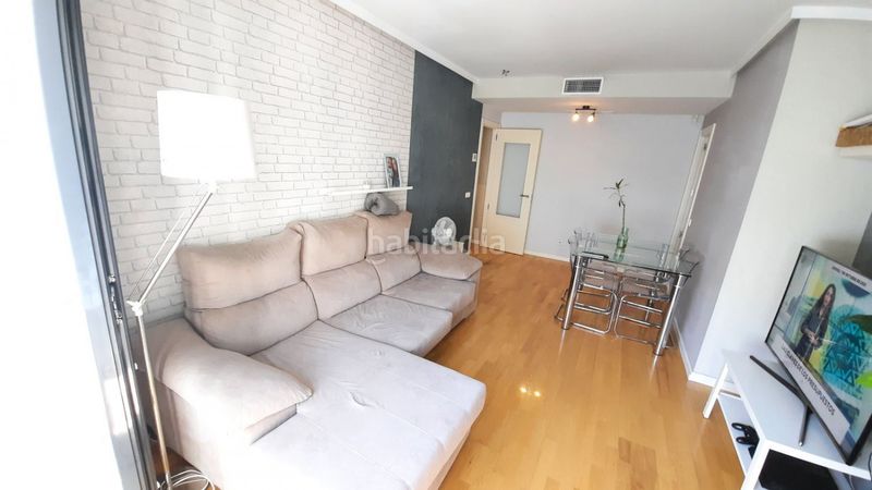Foto 553badff-33d0-4cf7-9a43-697169e33c04. Flat with parking pool in Ensanche de Vallecas-La Gavia Madrid