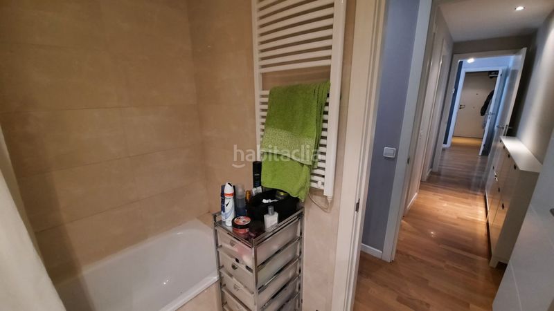 Foto c7f5c230-a8b2-4584-bf5a-59fe1580e236. Flat with parking pool in Ensanche de Vallecas-La Gavia Madrid