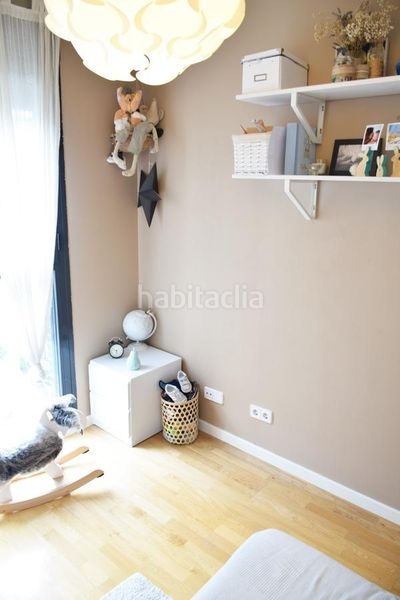 Foto d6750b25-77ac-4cd8-b885-e6bd451b2ad6. Flat with parking pool in Ensanche de Vallecas-La Gavia Madrid