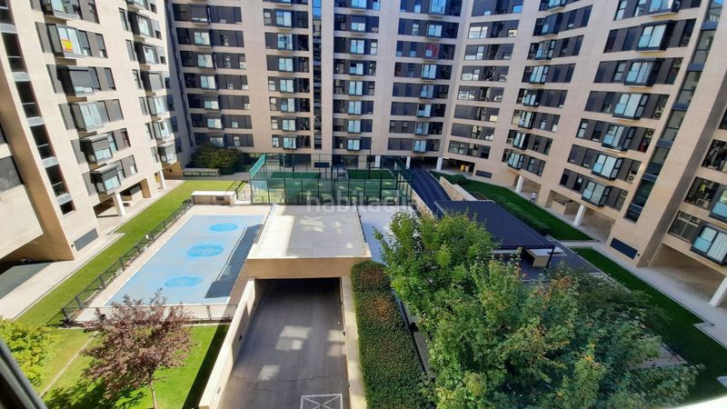 Foto e9512ecf-bedd-4472-b09c-5821e1821f31. Flat with parking pool in Ensanche de Vallecas-La Gavia Madrid