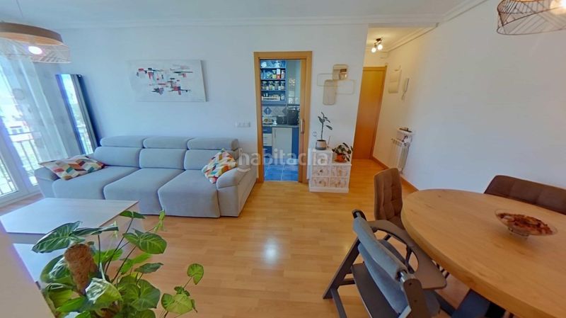 Foto d7d8a2f7-6fb0-4ac3-a626-c014f4eff2bc. Pis amb calefacció a Canillas Madrid