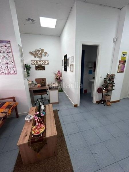 Foto fab39451-9372-4e33-b62c-f6b3e330e82e. Local comercial a Ensanche Alcalá de Henares