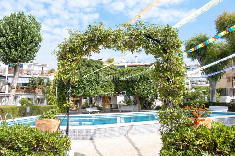 Foto ddc3d0b6-b3be-4fcf-ab55-770798165aba. Lloguer apartament amb piscina a Montmar Castelldefels