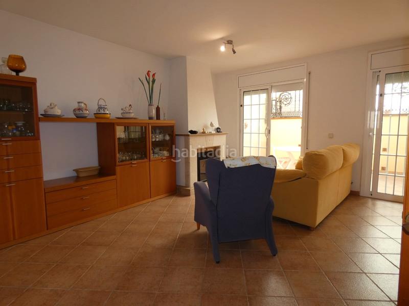 Foto 0ca3ba3b-6bdd-49c7-acfb-c81bb363c624. Alquiler chalet  independiente / con jardín/ 4 dormitorios dobles +3 baños en Sant Feliu de Guíxols