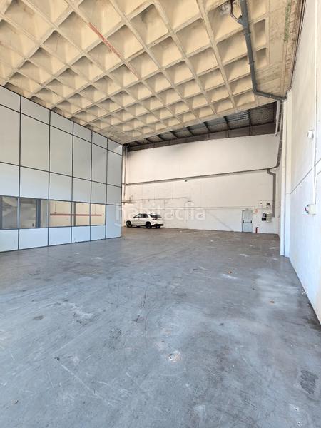 Foto e474a941-9476-40e3-8eba-c65f3eb34974. Rent industrial building with heating in Granvía-Mar Castelldefels