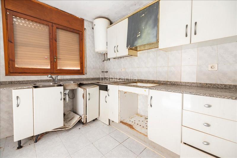 Foto 29fb519a-7b1a-4d25-ad3d-90648d3b2365. Maison jumelée avec cheminée parking dans Segur de Calafell nucli urbà Segur de Calafell