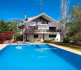 Lloguer Casa a Torrent Ballester. Encantadora casa independiente /piscina y jardín privados