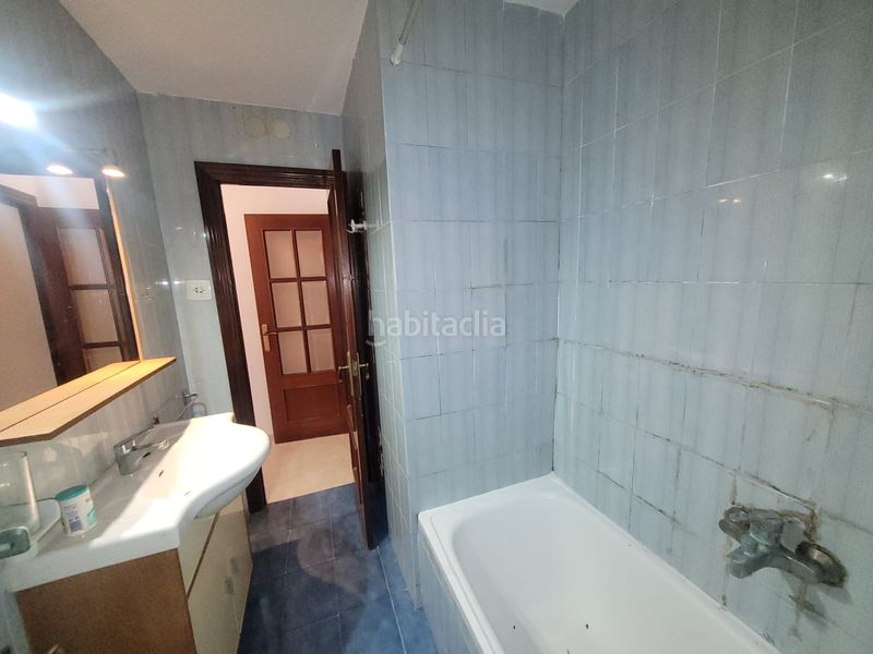 Foto a1adea54-5317-4398-a5e6-5a2676a5f2d3. Apartament amb calefacció piscina a Lluminetes Castelldefels
