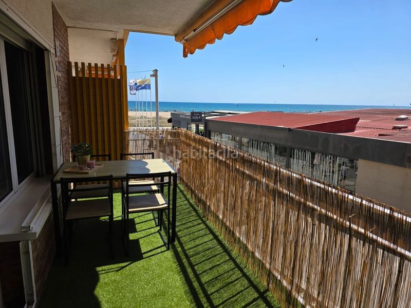 Foto a48634cc-75f7-49e7-9175-e4cd0dc114c2. Apartament amb calefacció piscina a Lluminetes Castelldefels