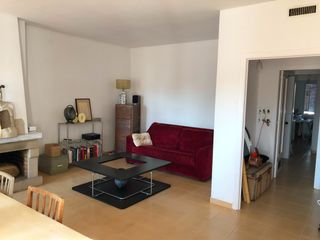 Rent Apartment in Centre. Alquiler de temporada / apartamento céntrico en sitges