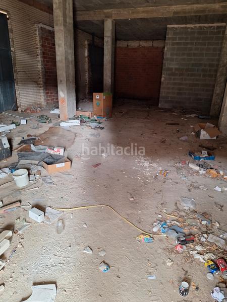 Foto a3c31a64-f047-4b06-9d09-58291395d7d0. Piso local para reconvertirlo en vivienda-documentación en Lleida