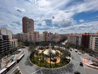 Alquiler Piso en Avinguda general marvá 9. Alto standing en alicante