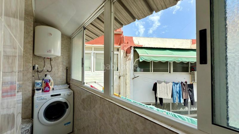 Foto 66135a5c-c170-4197-b50a-ac04fe10dd19. Piso preciosa vivienda en la zona de Florida Baja en Alicante