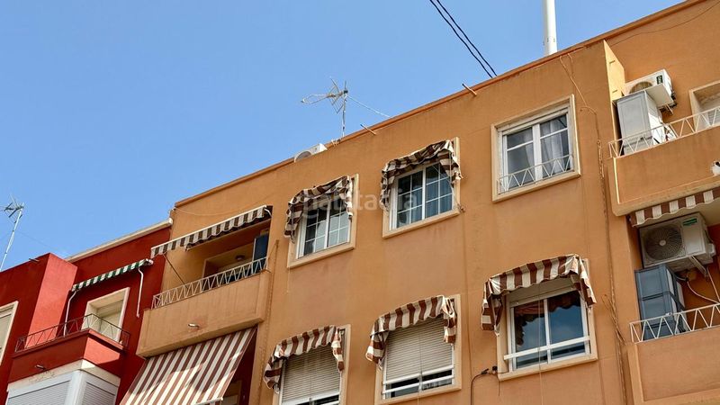 Foto 71c831ee-1650-4e5a-bab1-aa4876d2158c. Piso preciosa vivienda en la zona de Florida Baja en Alicante