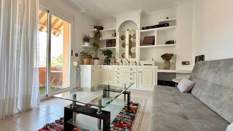 Foto f717265b-bf6e-4b1a-b622-f9772cc6f250. Piso preciosa vivienda en la zona de Florida Baja en Alicante